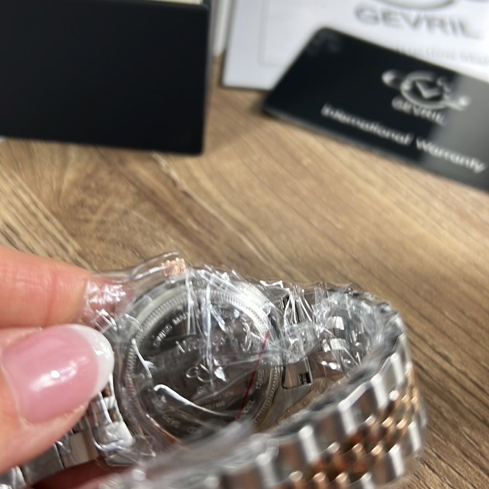 NEW Gevril Swiss watch from the Naples collection sapphire diamond watch - Picture 8 of 12